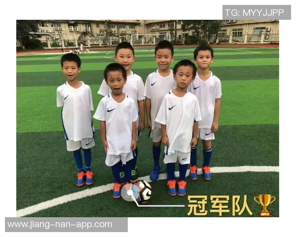 揭秘朝鲜足球球星的成长历程与他们在国际赛场上的独特表现